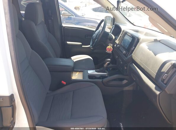 1N6ED1CL8SN647044 2025 NISSAN FRONTIER White Vista interior delantera