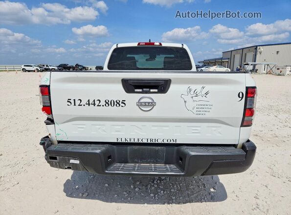 1N6ED1CLXRN636993 2024 NISSAN FRONTIER White Вид ззаду