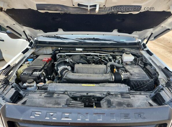 1N6ED1CM3RN673215 2024 NISSAN FRONTIER Белый Вид задней части салона