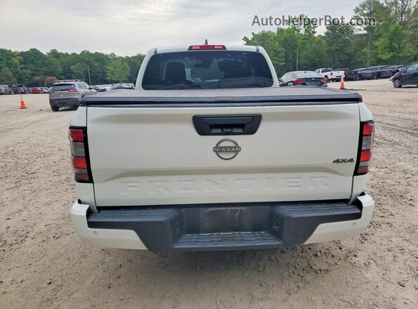 1N6ED1CM3SN606183 2025 NISSAN FRONTIER White Вид ззаду