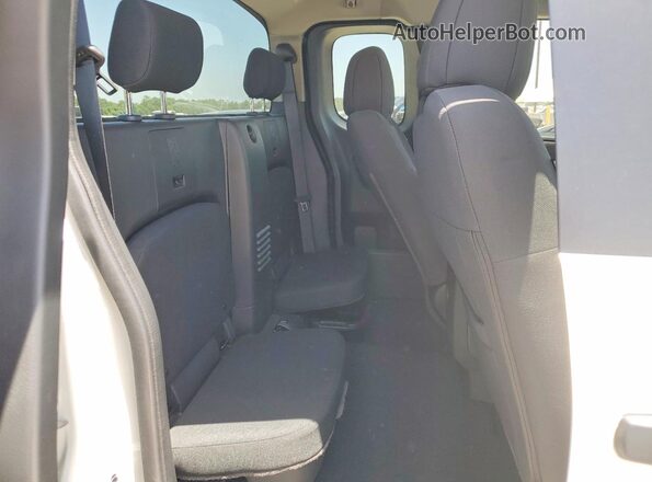 1N6ED1CM4RN673384 2024 NISSAN FRONTIER White Rear seats view