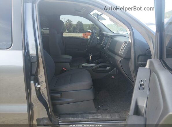 1N6ED1CM7PN611765 2023 NISSAN FRONTIER Gray Widok wnętrza z przodu