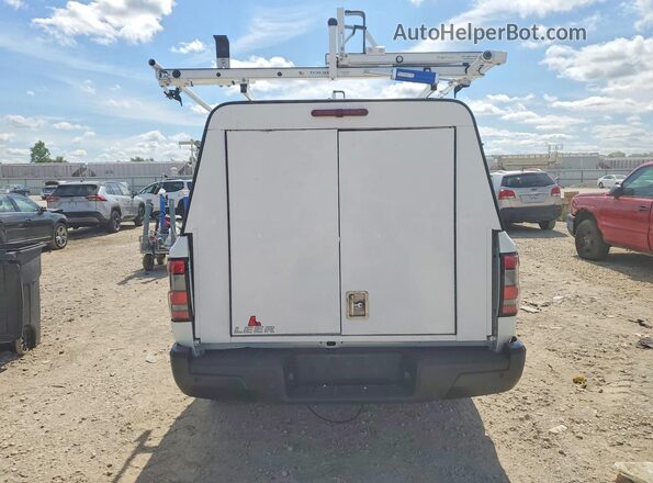 1N6ED1CM9SN609945 2025 NISSAN FRONTIER White Vista trasera