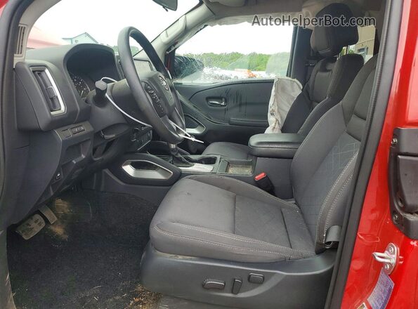 1N6ED1CM9SN620833 2025 NISSAN FRONTIER Red Вид салону спереду