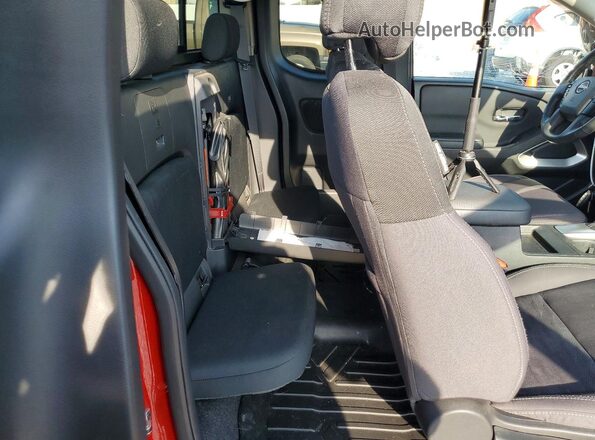 1N6ED1CMXPN613798 2023 NISSAN FRONTIER Красный Вид задних сидений