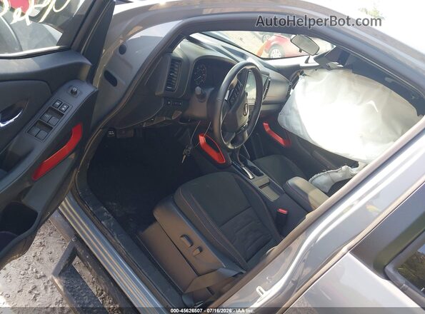 1N6ED1EK6RN635280 2024 NISSAN FRONTIER Серый Вид салона спереди
