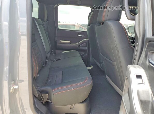 1N6ED1EK7SN614962 2025 NISSAN FRONTIER Gray Вид задніх сидінь