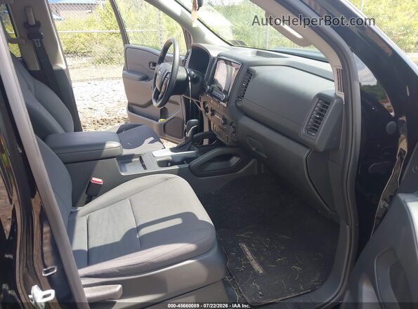 1N6ED1EKXRN603643 2024 NISSAN FRONTIER Black Вид салону спереду