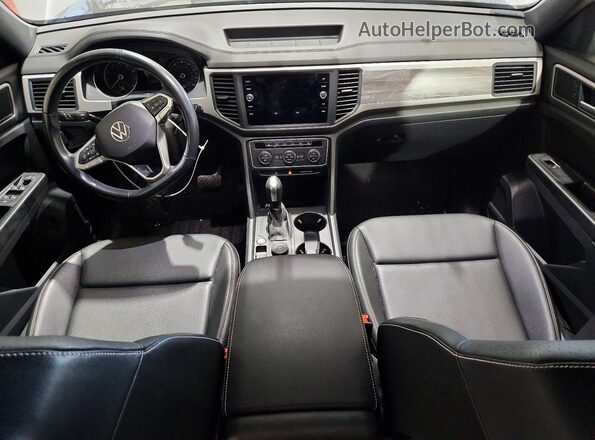 1V21E2CA9LC216453 2020 VOLKSWAGEN ATLAS Silver Dashboard view