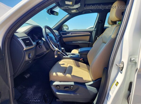 1V25E2CA9LC219080 2020 VOLKSWAGEN ATLAS Белый Вид салона спереди