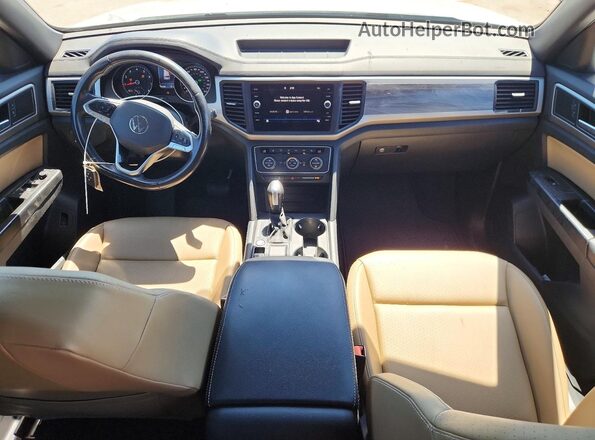 1V25E2CA9LC219080 2020 VOLKSWAGEN ATLAS Белый Вид панели приборов
