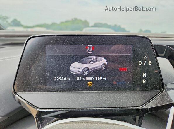 1V25MPE84RC011580 2024 VOLKSWAGEN ID.4 Black ხელსაწყოთა პანელის ხედი