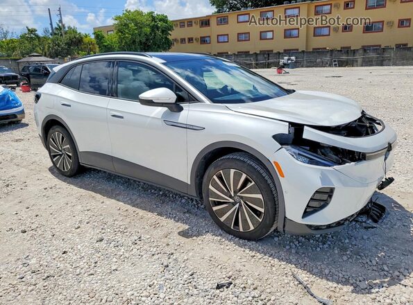1V25MPE85RC013483 2024 VOLKSWAGEN ID.4 White Front right