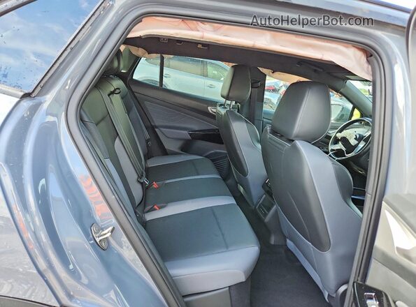 1V25MPE89PC026573 2023 VOLKSWAGEN ID.4 Gray Vista interior trasera