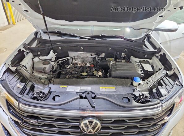 1V2AE2CA5RC204583 2024 VOLKSWAGEN ATLAS White Вид підкапотного простору
