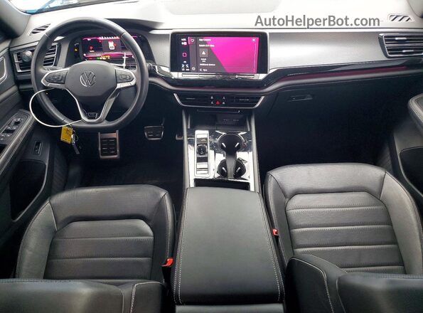 1V2AE2CA5RC222243 2024 VOLKSWAGEN ATLAS Blue Dashboard view
