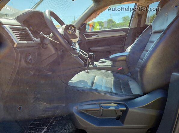 1V2AP2CA3JC538335 2018 VOLKSWAGEN ATLAS Black Widok wnętrza z przodu