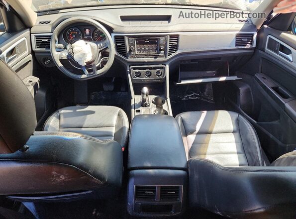 1V2AP2CA3JC538335 2018 VOLKSWAGEN ATLAS Black Widok deski rozdzielczej