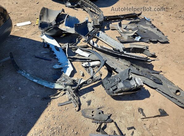 1V2AP2CA3JC538335 2018 VOLKSWAGEN ATLAS Black Widok naklejki z numerem VIN