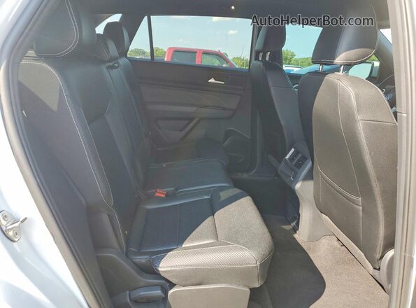 1V2BC2CA7PC210439 2023 VOLKSWAGEN ATLAS White Vista interior trasera