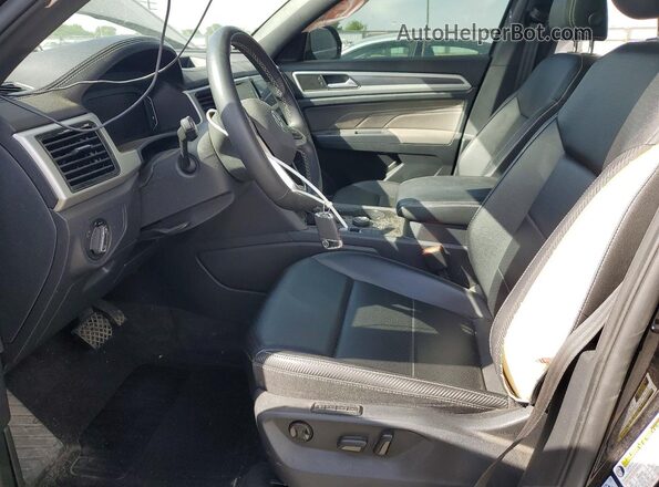 1V2BE2CA9MC232268 2021 VOLKSWAGEN ATLAS Black Вид салону спереду