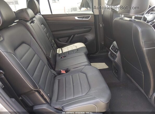 1V2BR2CA4RC512837 2024 VOLKSWAGEN ATLAS Gray VIN sticker view