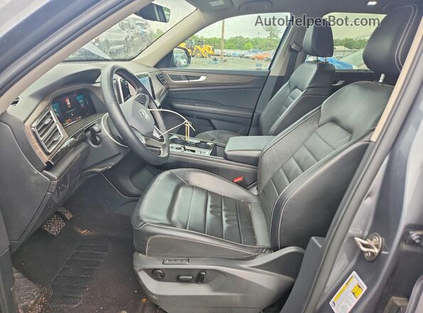 1V2BR2CA9RC533991 2024 VOLKSWAGEN ATLAS Серый Вид салона спереди