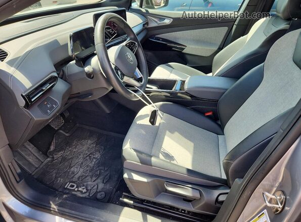 1V2CMPE89PC027861 2023 VOLKSWAGEN ID.4 Silver Front interior view