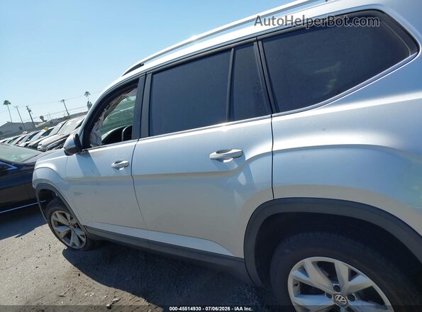 1V2CR2CA3JC505385 2018 VOLKSWAGEN ATLAS Серебряный Панорамный вид салона 360°