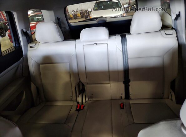 1V2CR2CA3JC580717 2018 VOLKSWAGEN ATLAS Black Vista de los asientos traseros