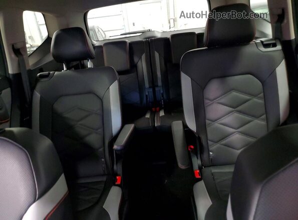 1V2CR2CA8SC502242 2025 VOLKSWAGEN ATLAS Green Вид задніх сидінь