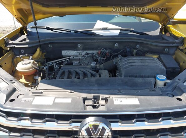 1V2CR2CAXJC545429 2018 VOLKSWAGEN ATLAS Желтый Вид сзади