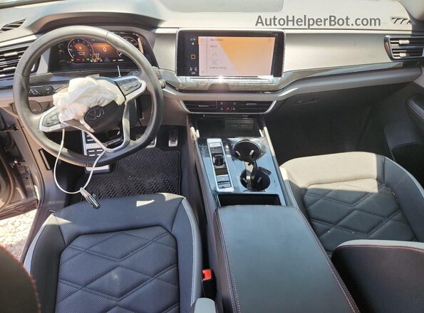 1V2CR2CAXSC513999 2025 VOLKSWAGEN ATLAS Gray Вид панелі приладів