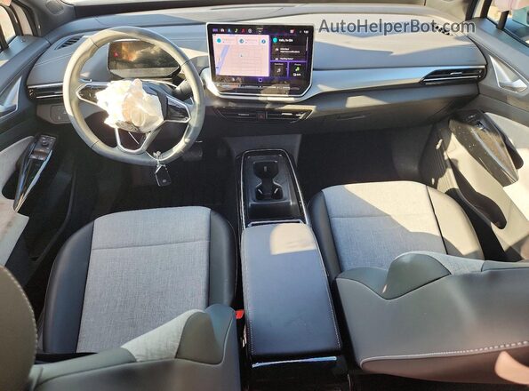 1V2CRPE8XSC015695 2025 VOLKSWAGEN ID.4 Белый Вид панели приборов