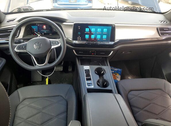 1V2DE2CA2RC211097 2024 VOLKSWAGEN ATLAS Black წინა პანელის ხედი