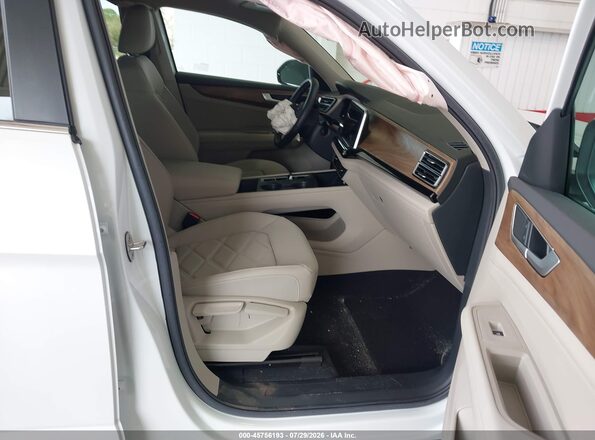 1V2DN2CA8TC561924 2026 VOLKSWAGEN ATLAS White Вид салону спереду
