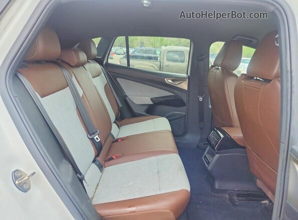 1V2DNPE88PC031885 2023 VOLKSWAGEN ID.4 White Rear interior view