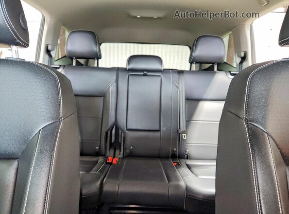 1V2DP2CA3NC527435 2022 VOLKSWAGEN ATLAS Silver უკანა სავარძლების ხედი