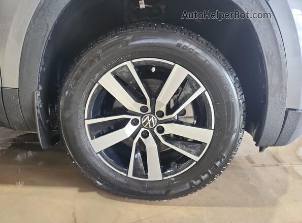 1V2DP2CA3NC527435 2022 VOLKSWAGEN ATLAS Silver 