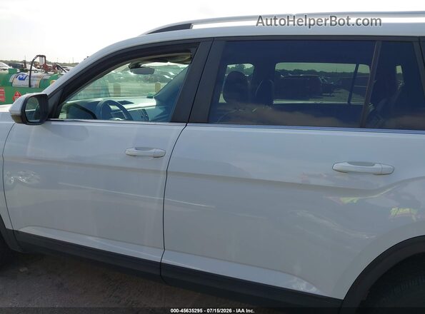 1V2DP2CA6JC597456 2018 VOLKSWAGEN ATLAS White Սալոնի 360 աստիճան տեսք