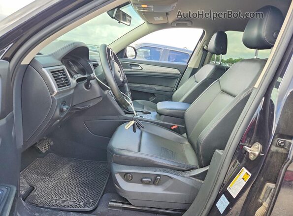 1V2DP2CA7LC501420 2020 VOLKSWAGEN ATLAS Black Front interior view