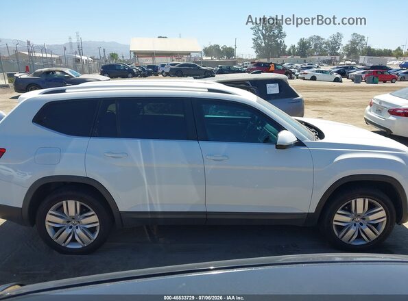 1V2DR2CA0JC517014 2018 VOLKSWAGEN ATLAS White Widok zestawu wskaźników
