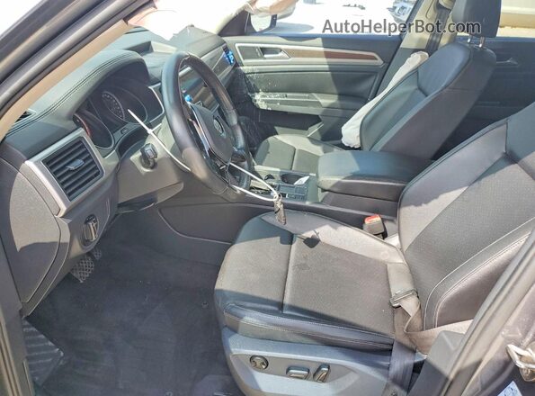1V2DR2CA0JC537554 2018 VOLKSWAGEN ATLAS Gray Widok wnętrza z przodu