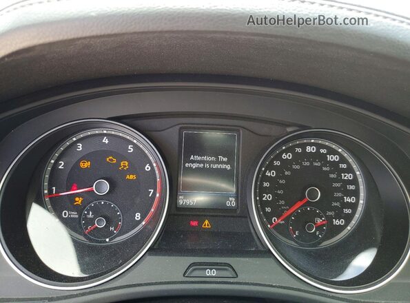 1V2DR2CA9KC606033 2019 VOLKSWAGEN ATLAS Red Вид щитка приладів