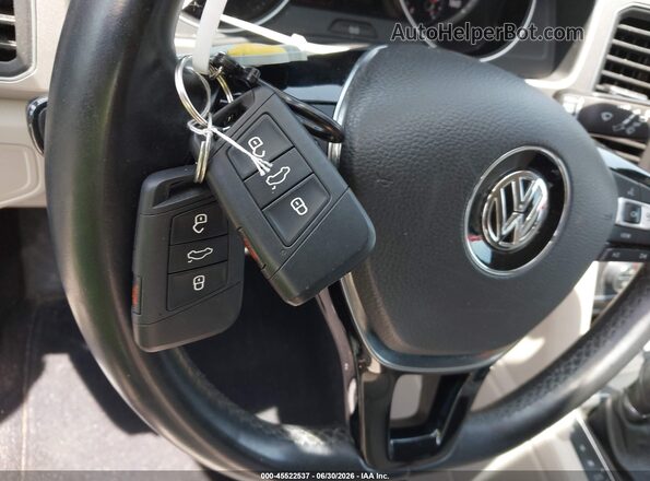 1V2DR2CAXKC566965 2019 VOLKSWAGEN ATLAS Black Dashboard view