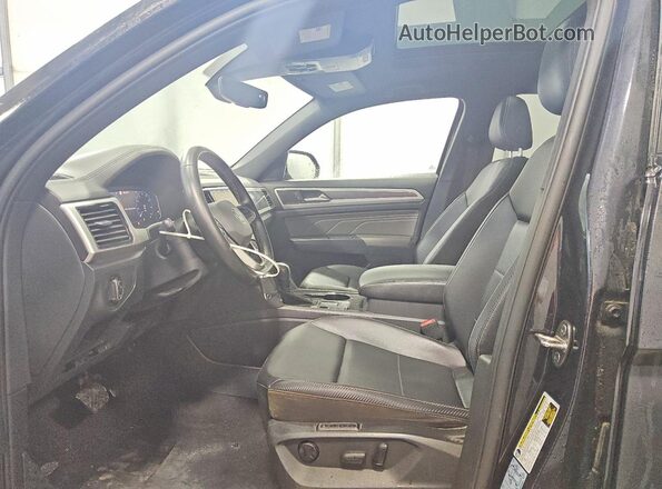 1V2EE2CA0MC219101 2021 VOLKSWAGEN ATLAS Черный Вид салона спереди