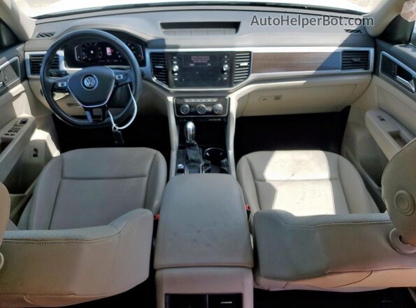 1V2ER2CA2KC576586 2019 VOLKSWAGEN ATLAS White Dashboard view