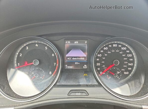1V2ER2CA6JC552726 2018 VOLKSWAGEN ATLAS White Vista del cuadro de instrumentos