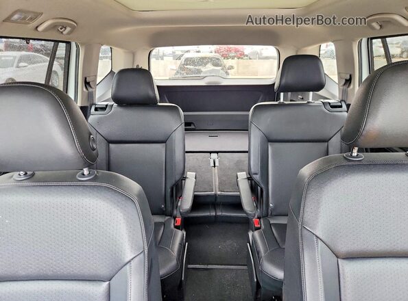 1V2ER2CA8KC606447 2019 VOLKSWAGEN ATLAS White Հետևի նստատեղերի տեսք