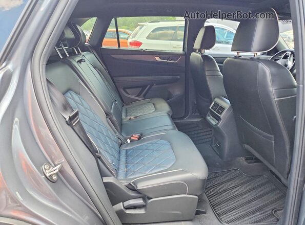 1V2FE2CA0RC212984 2024 VOLKSWAGEN ATLAS Gray Вид задньої частини салону